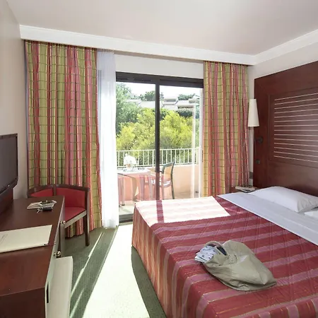 Hotel Les Jardins De