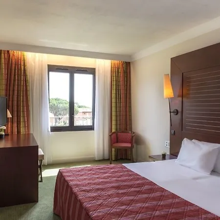 Hotel Les Jardins De 3*